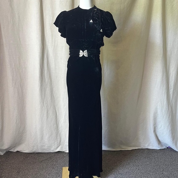 American Vintage Dresses & Skirts - 1930s Black Silk Velvet Evening Gown Openhym's Rhinstone Belt Dress S